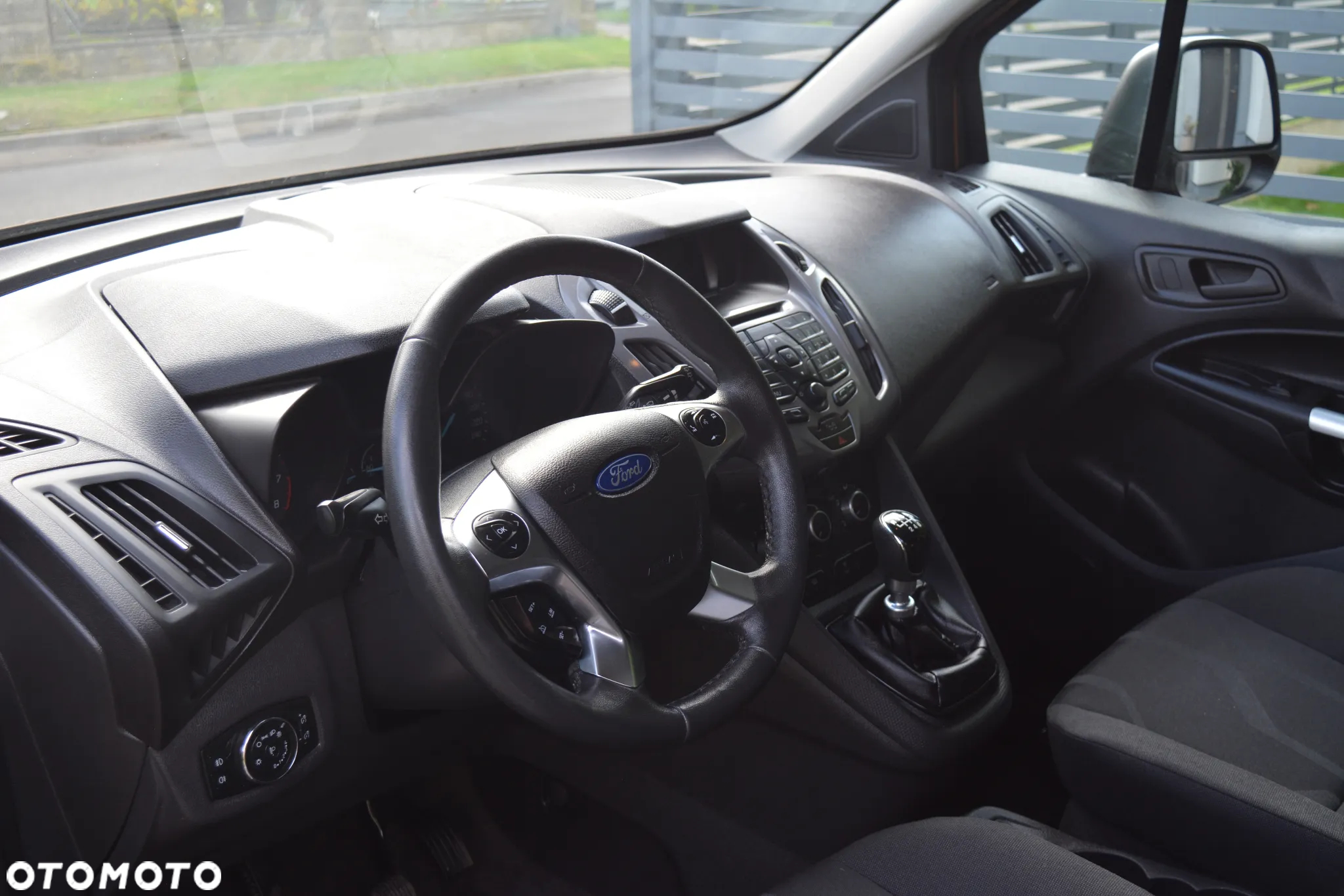 Ford Tourneo Connect 1.0 EcoBoost Start-Stop Titanium - 7