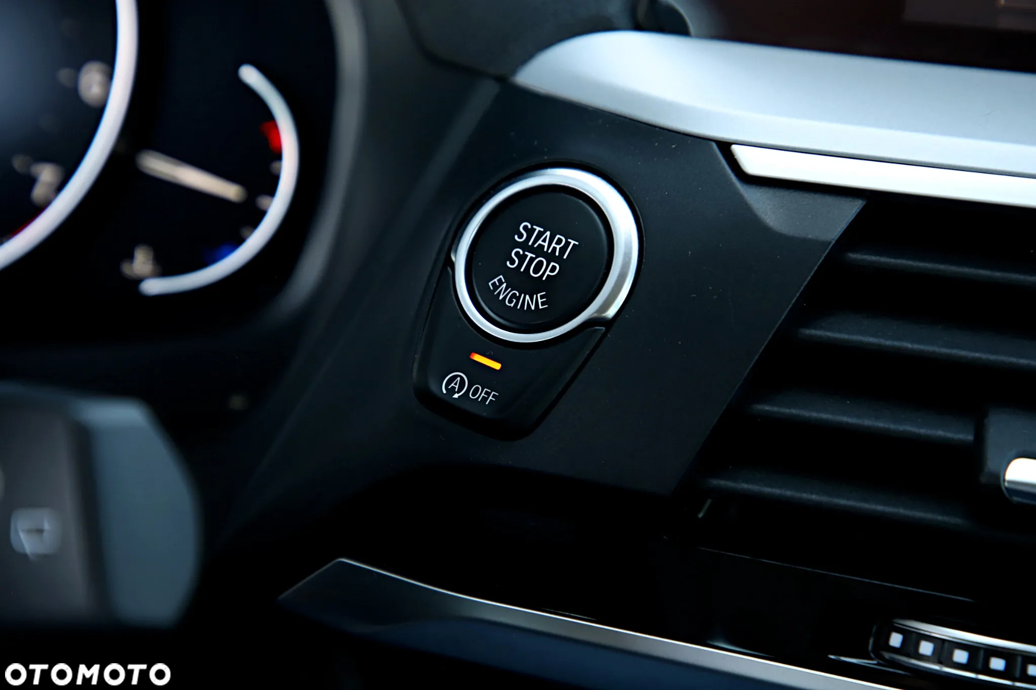BMW X3 xDrive20i GPF Advantage - 26