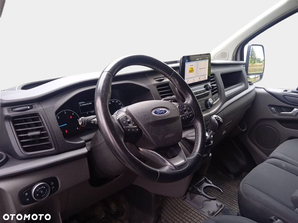Ford Transit Custom - 13
