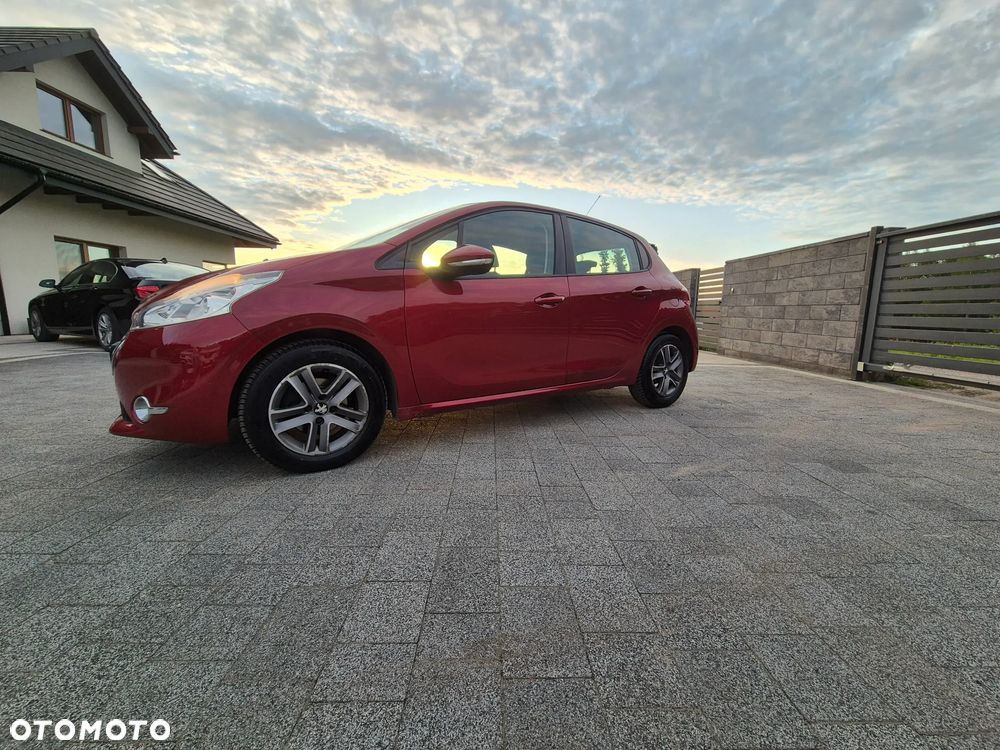 Peugeot 208 PureTech 82 Allure - 7