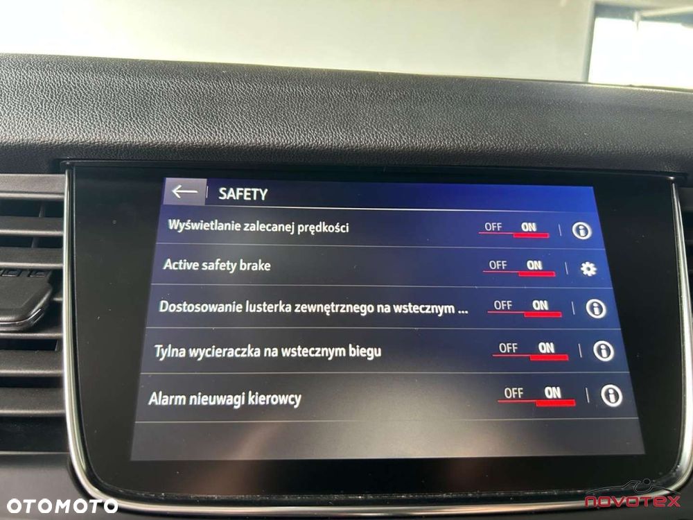 Opel Grandland X 1.2 Start/Stop Automatik Design Line - 15