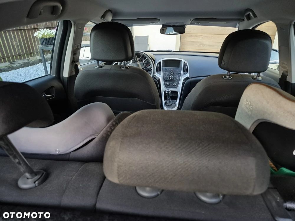 Opel Astra 1.4 T Sport - 8