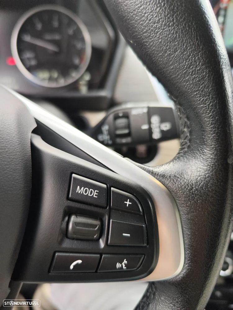 BMW 216 Active Tourer d Aut. Sport Line - 33