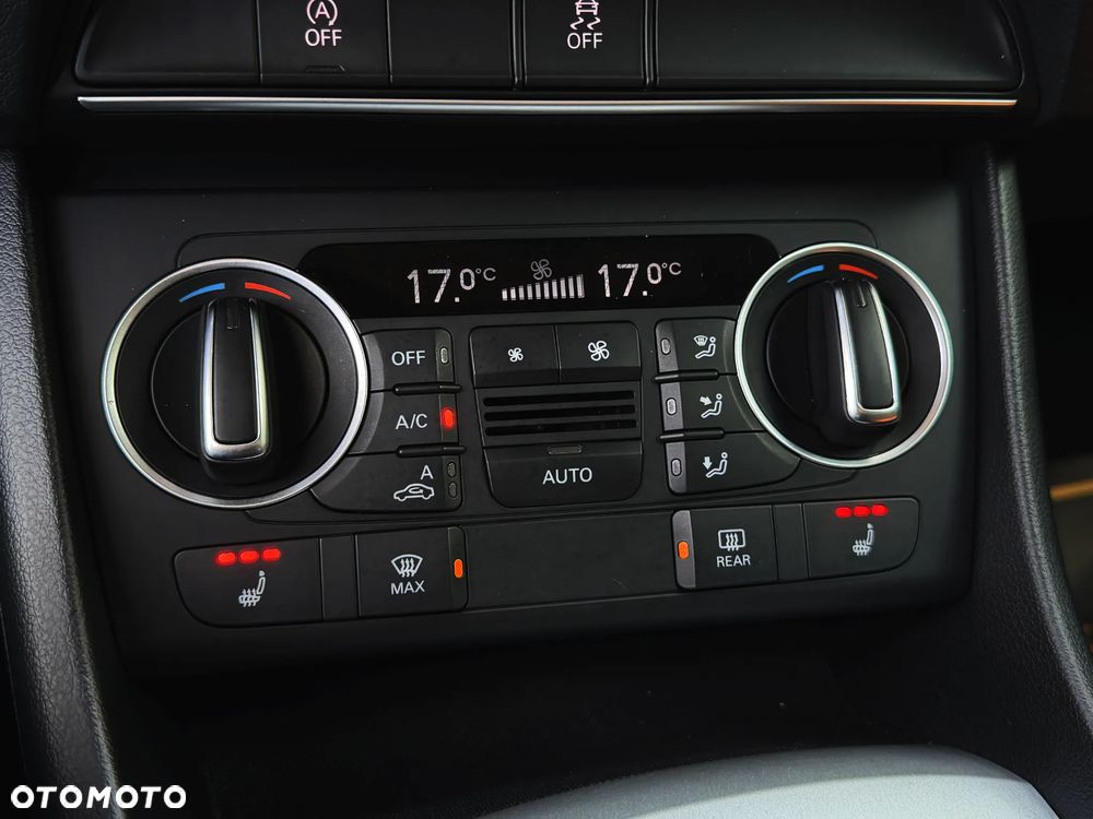 Audi Q3 1.4 TFSI S tronic - 30