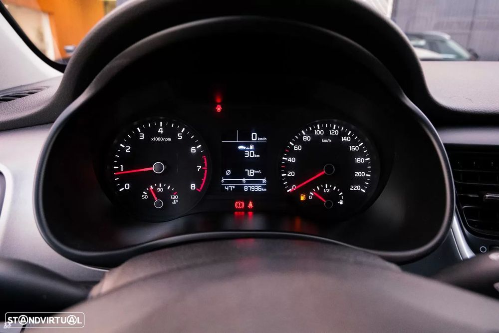 Kia Stonic 1.2 Dynamic - 21