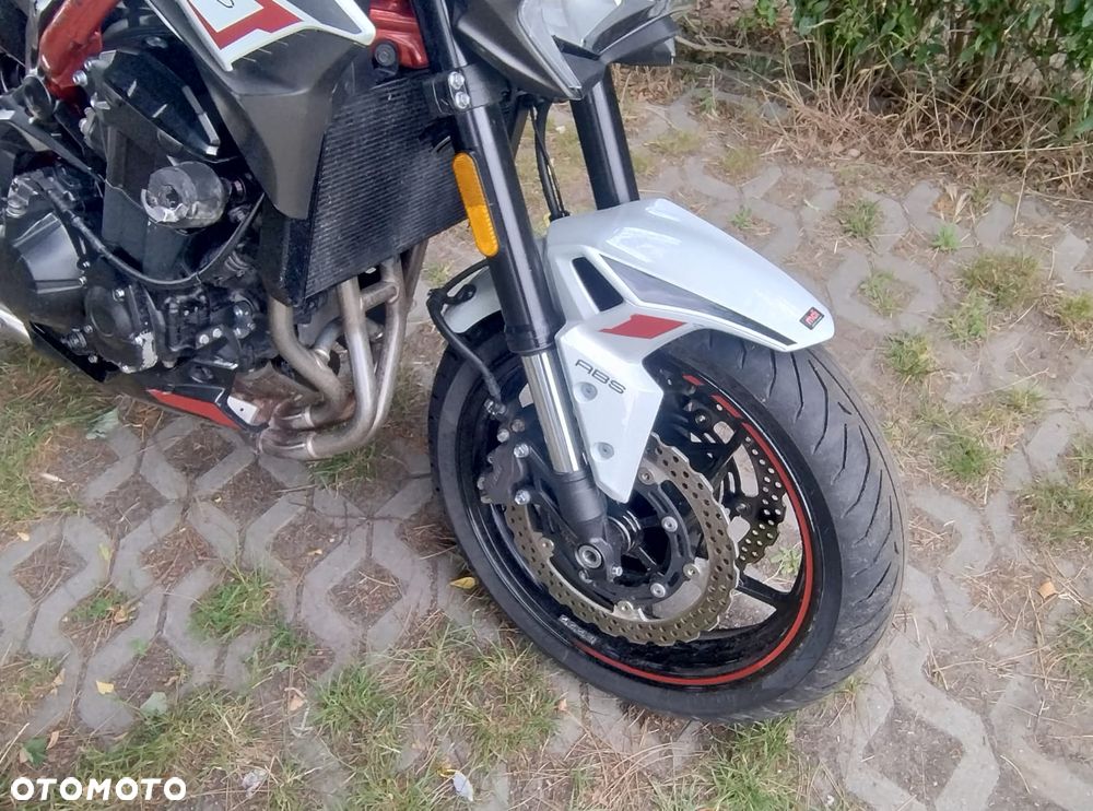 Kawasaki Z 900 - 13