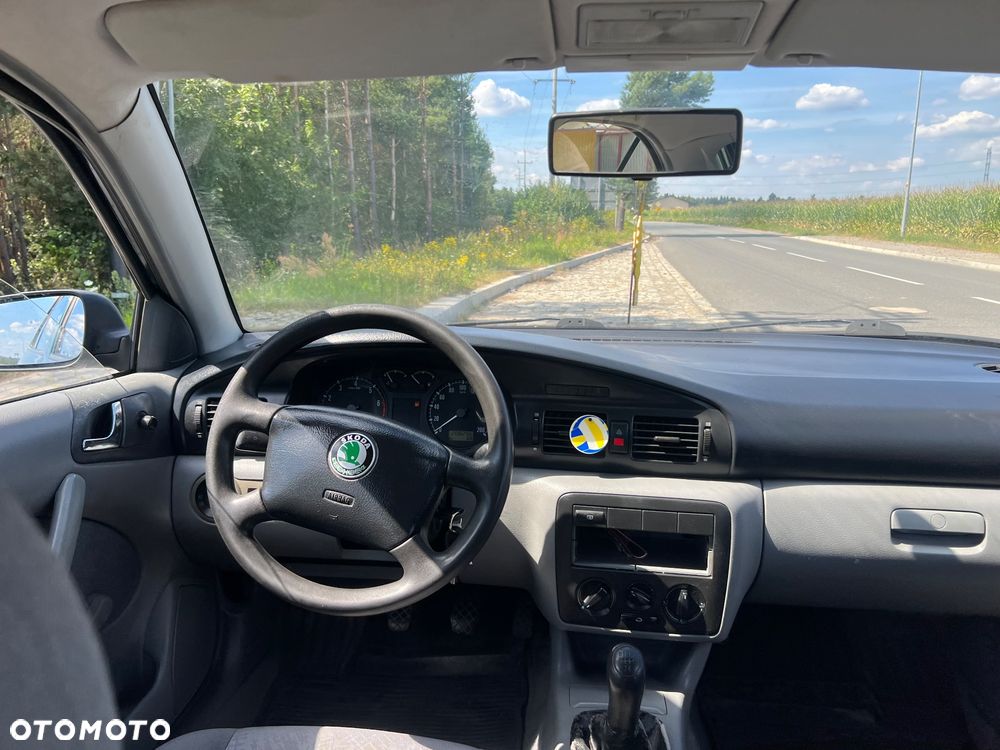 Skoda Octavia 1.6 Classic - 7