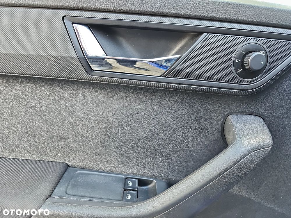 Skoda Fabia 1.0 Ambition - 17