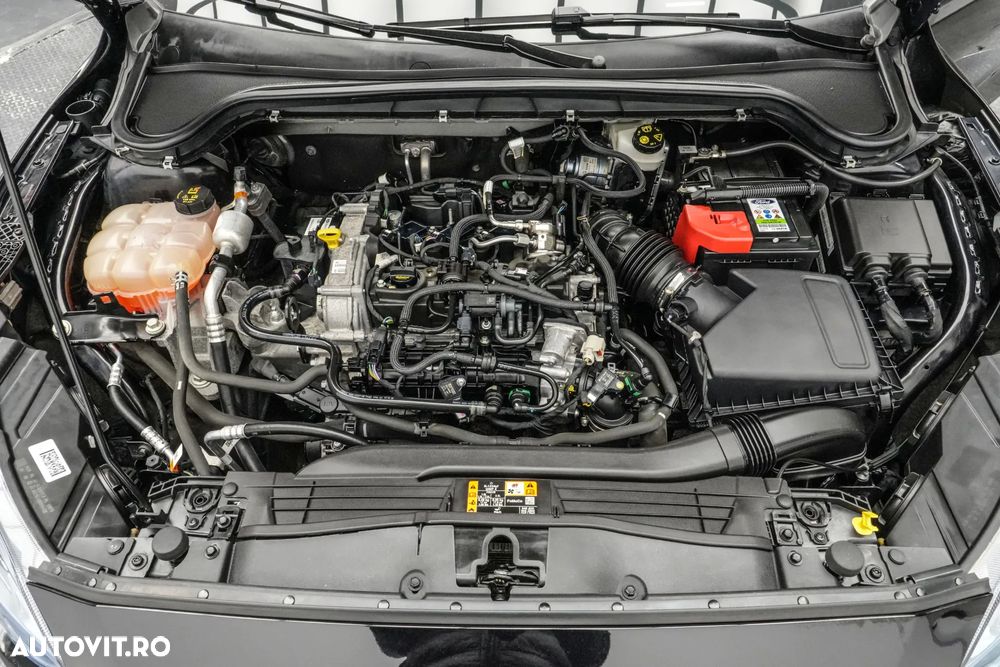 Ford Focus 1.0 EcoBoost MHEV Titanium - 23