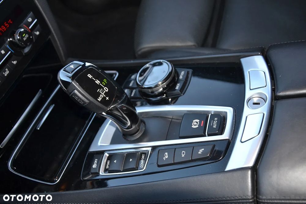 BMW Seria 7 750d xDrive - 19