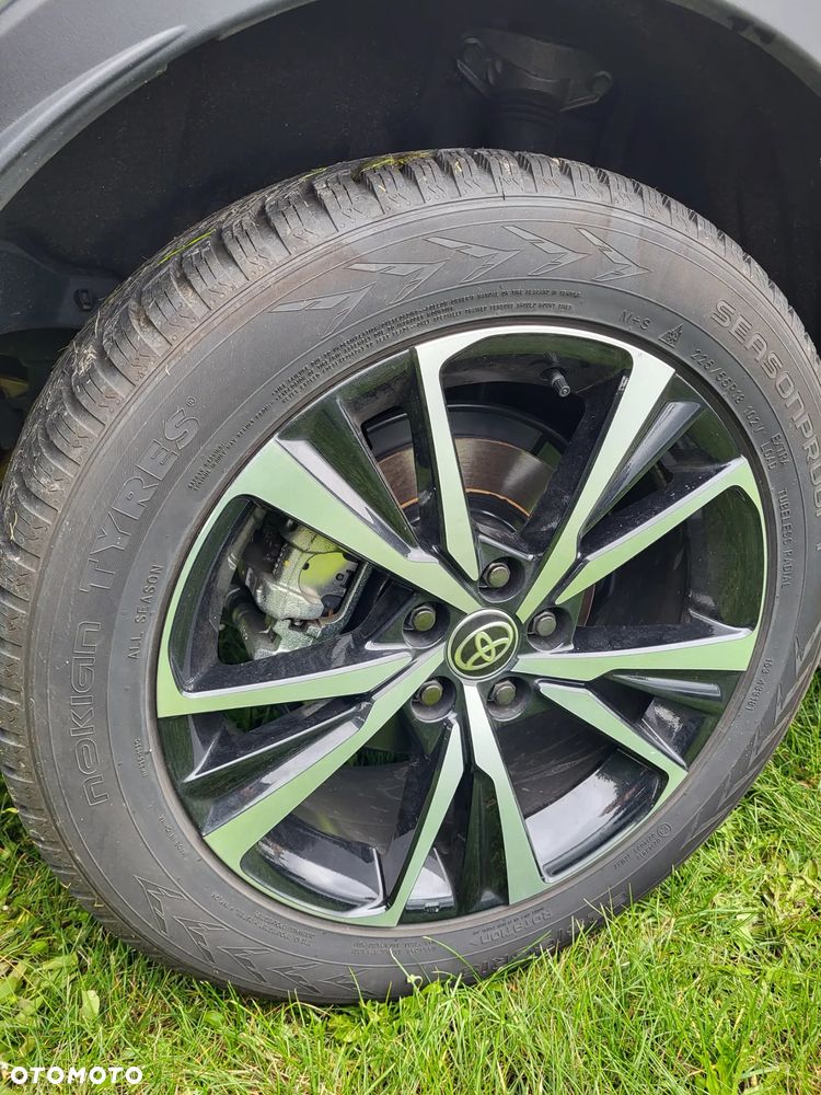Toyota C-HR - 9