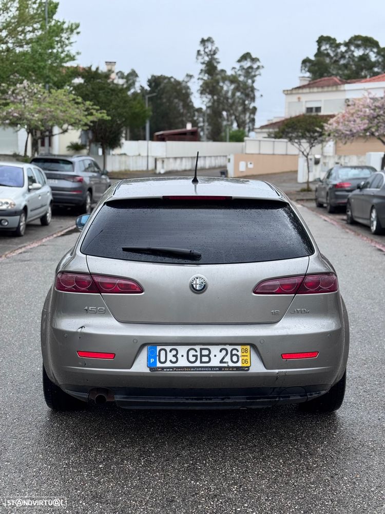 Alfa Romeo 159 Sportwagon 1.9 JTDm 16V Sportiva - 10