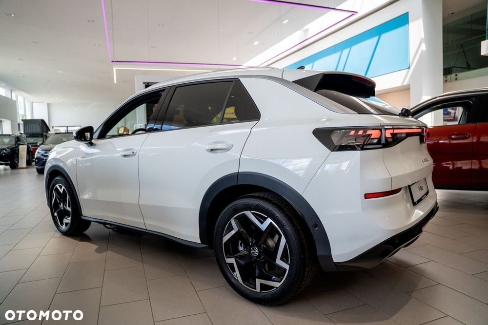 Volkswagen T-Roc 1.5 eTSI R-Line DSG - 6