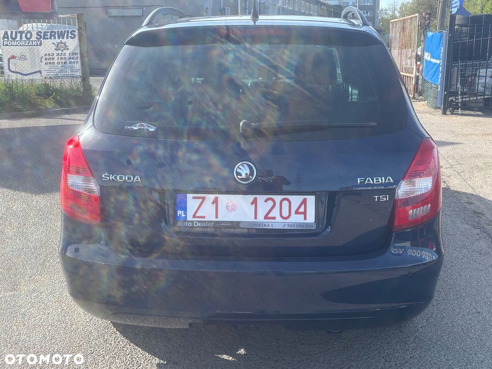 Skoda Fabia 1.2 TSI Fresh - 11