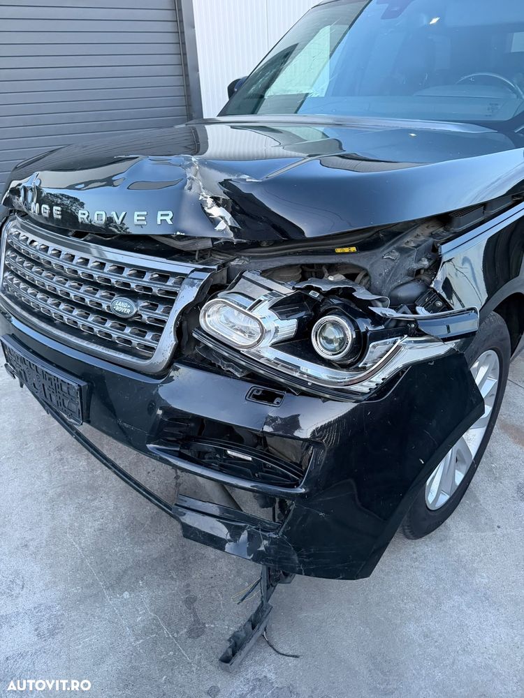 Land Rover Range Rover 3.0L SDV6 Autobiography - 7
