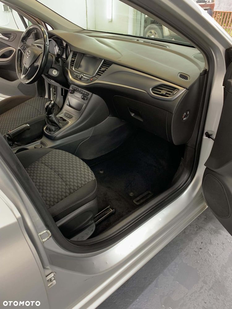 Opel Astra - 13