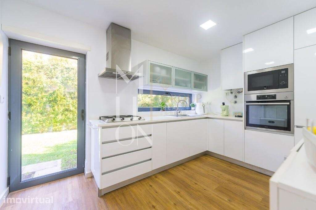 MORADIA T4 MODERNA COM PISCINA | ALDEIA DO JUSO, CASCAIS - Grande imagem: 4/19