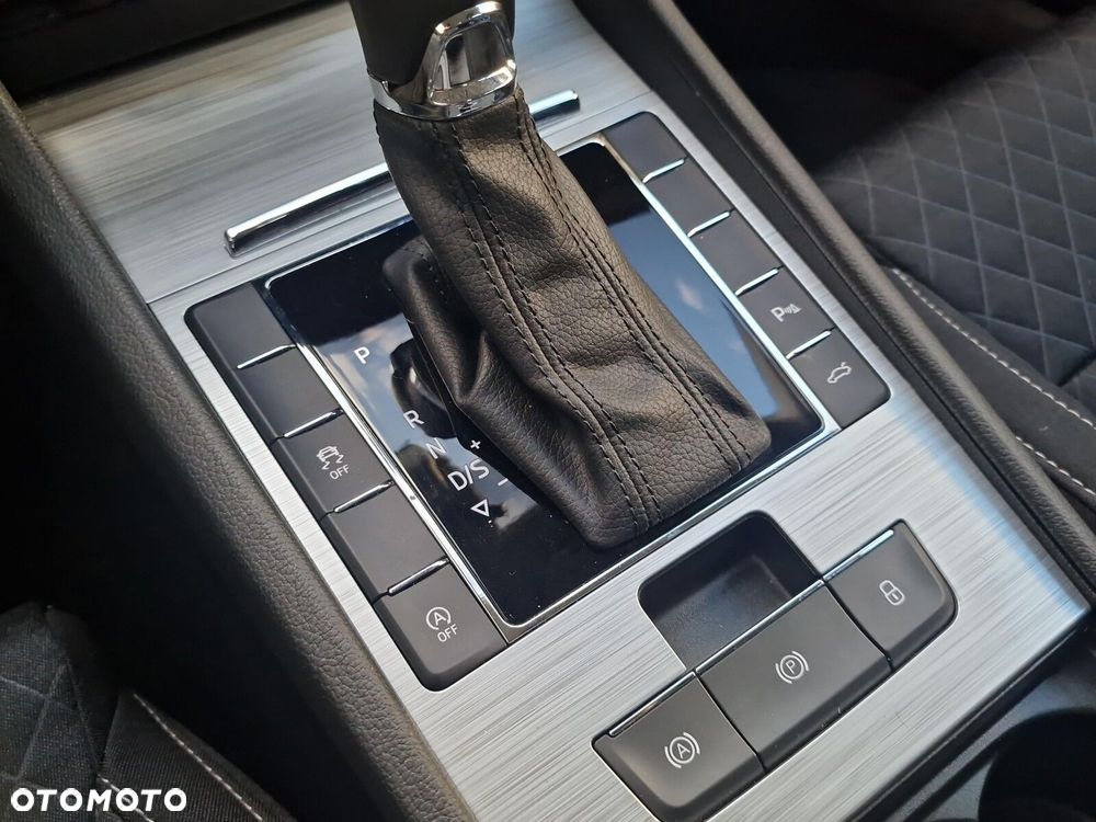 Skoda Superb 2.0 TSI Ambition DSG - 29