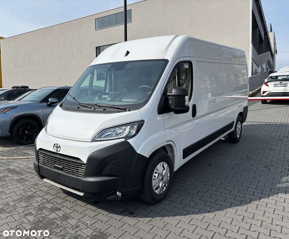 Toyota Proace MAX - 2