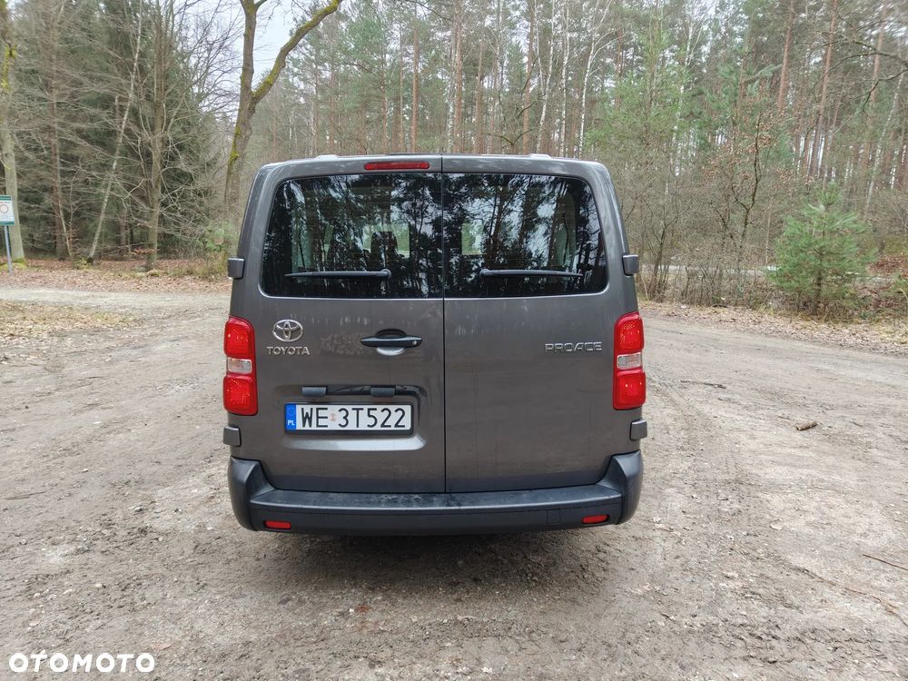 Toyota Proace Verso 1.5 D4-D Long Business - 4