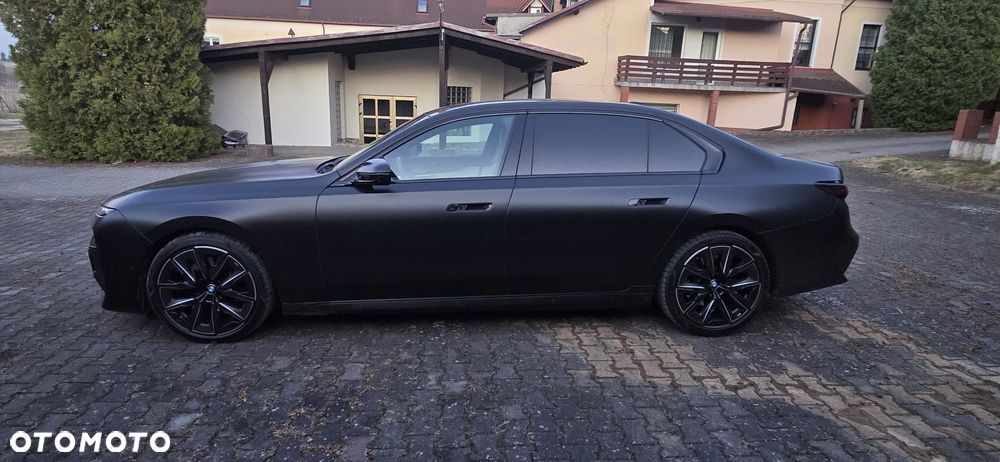BMW Seria 7 740d xDrive mHEV sport - 10