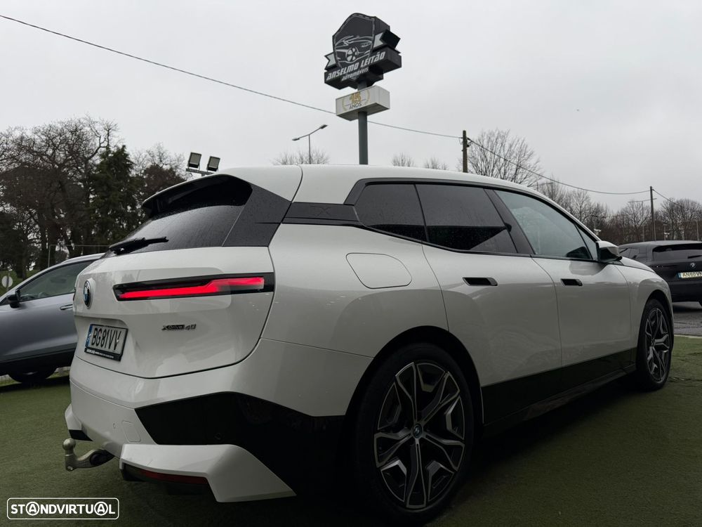 BMW iX xDrive 40 Pack Desportivo - 4