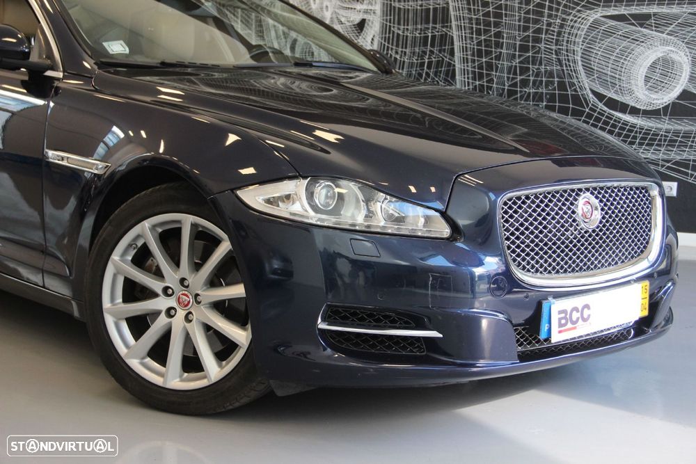 Jaguar XJ 3.0 D V6 Premium Luxury - 15