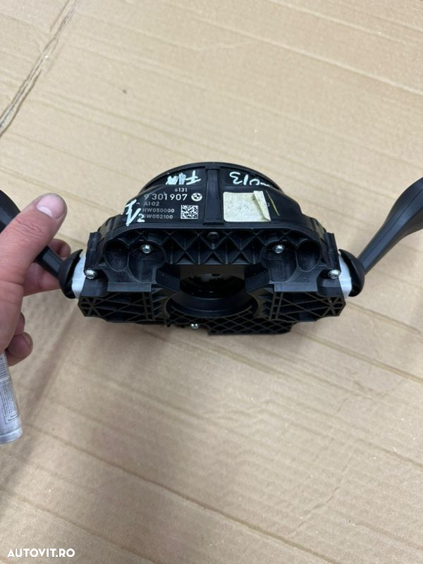 Manete semnalizare, stergatoare, spira airbag , senzor unghi volan BMW seria 5 combi F11 an 2013 cod 9301907 - 5