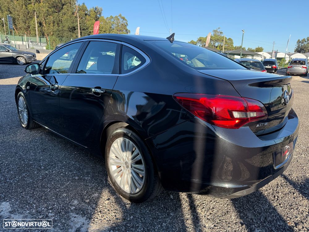 Opel Astra 1.7 CDTi Cosmo Start/Stop - 5