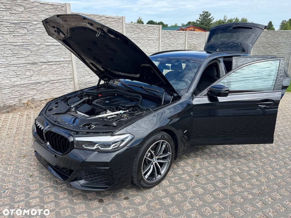 BMW Seria 5 520d M Sport Edition - 6