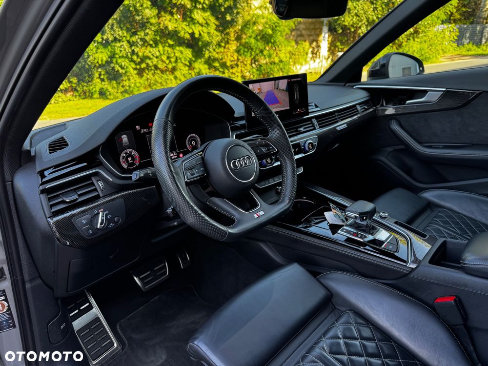 Audi A4 Avant 45 TDI quattro tiptronic S line - 17