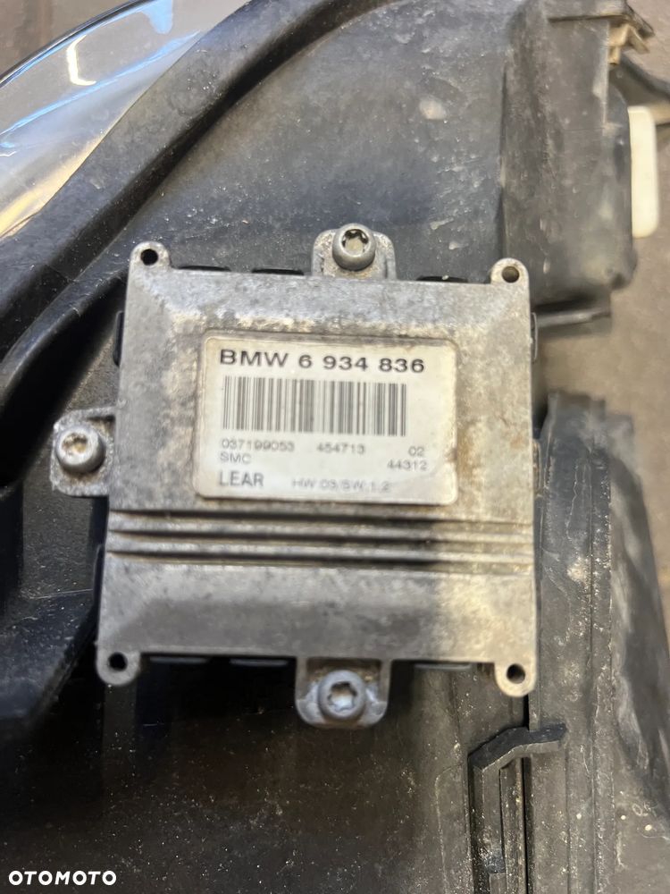BMW E90 LAMPA LEWA DYNAMIC XENON SKRĘTNA - 6