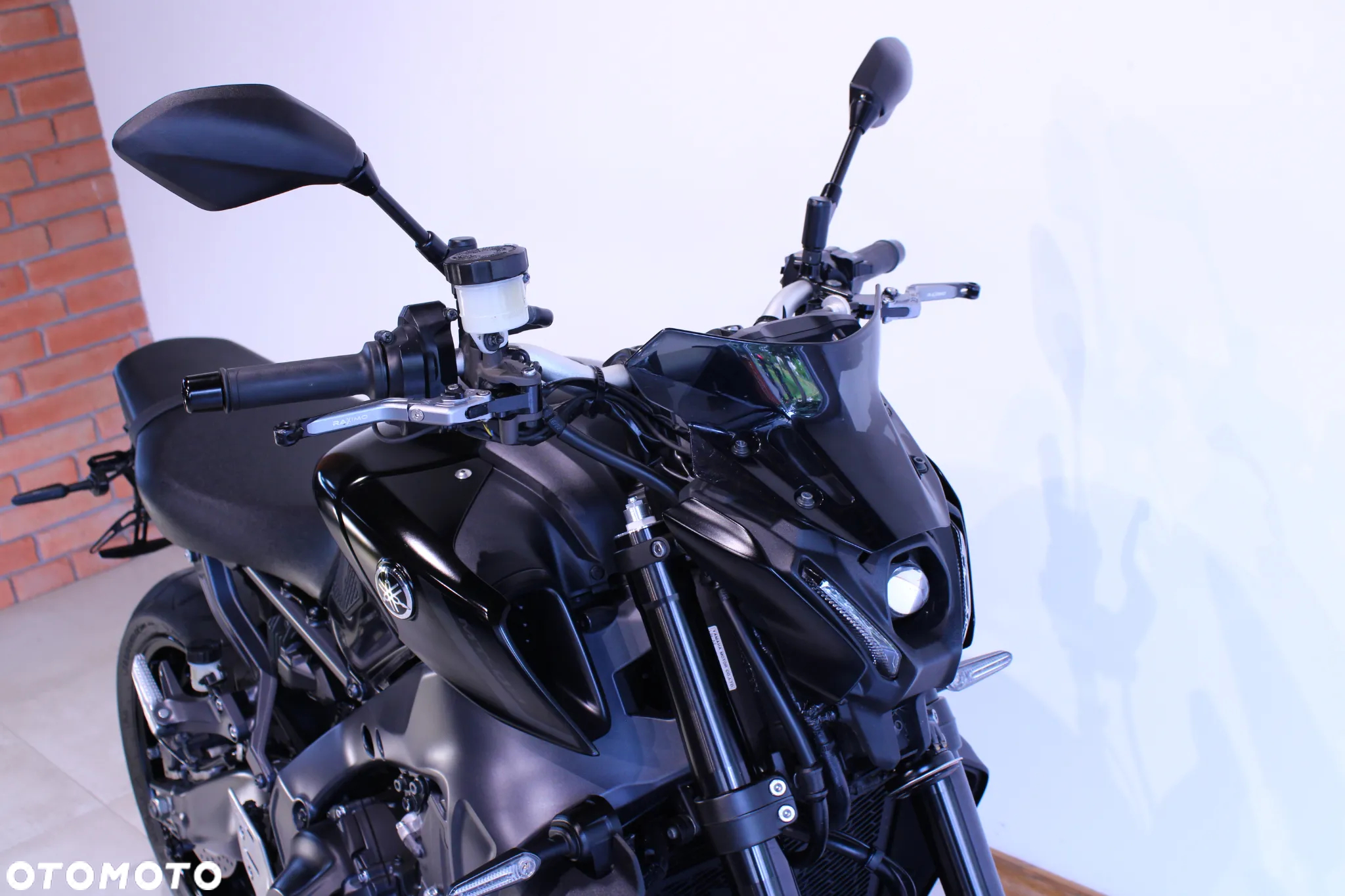 Yamaha MT - 15