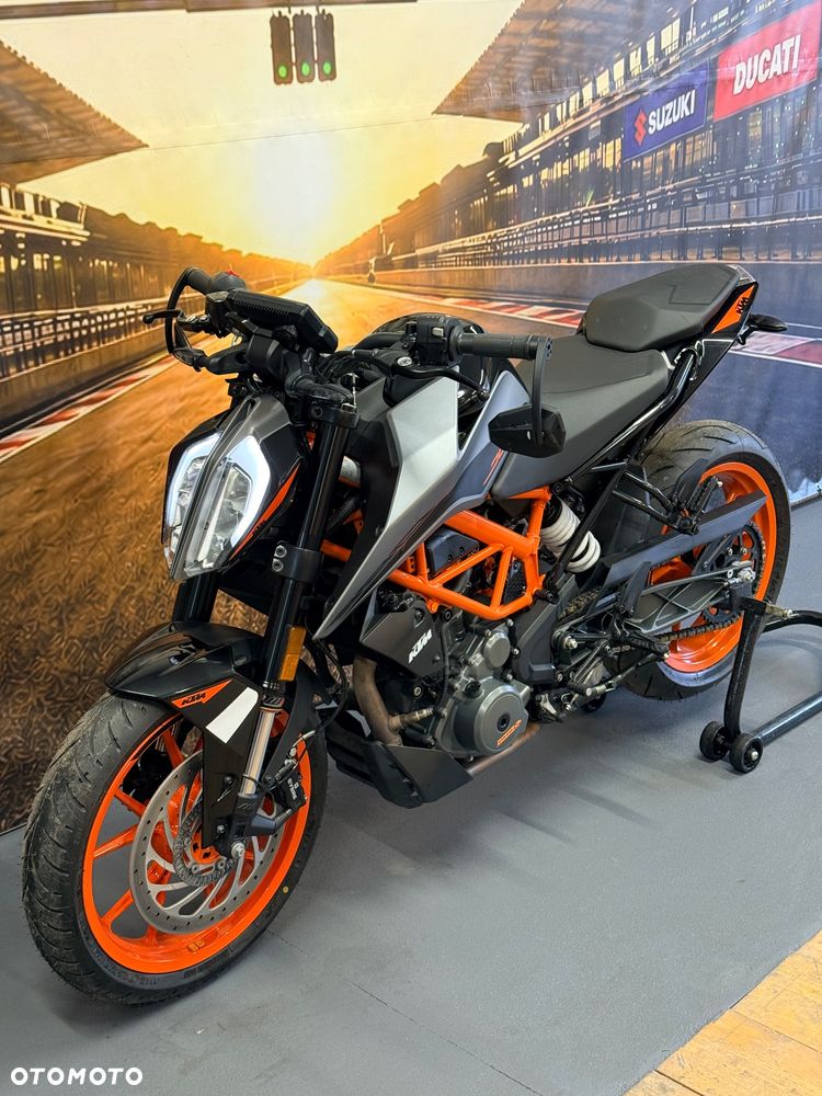 KTM Duke - 1