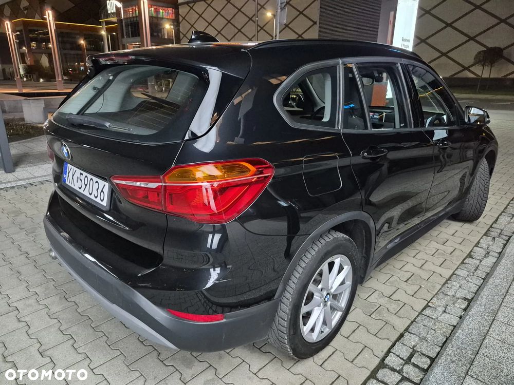 BMW X1 sDrive16d - 25