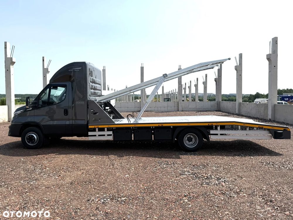 Iveco Daily 70C21A8P Laweta na dwa auta - 26
