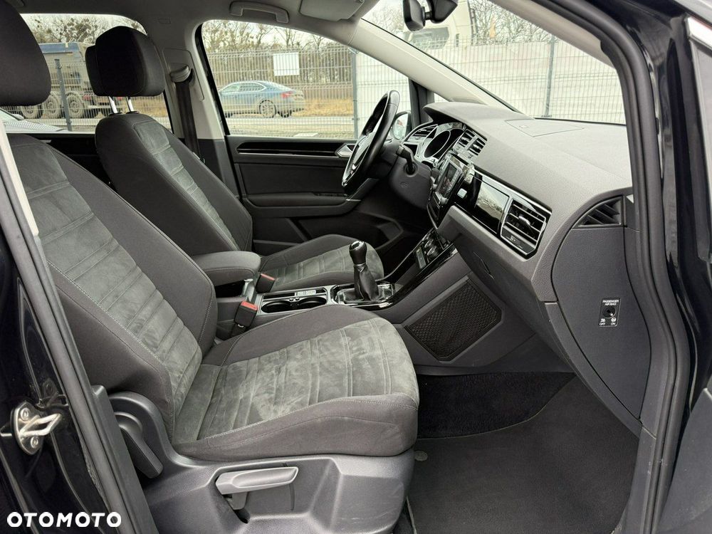 Volkswagen Touran 1.6 TDI BMT Comfortline - 14