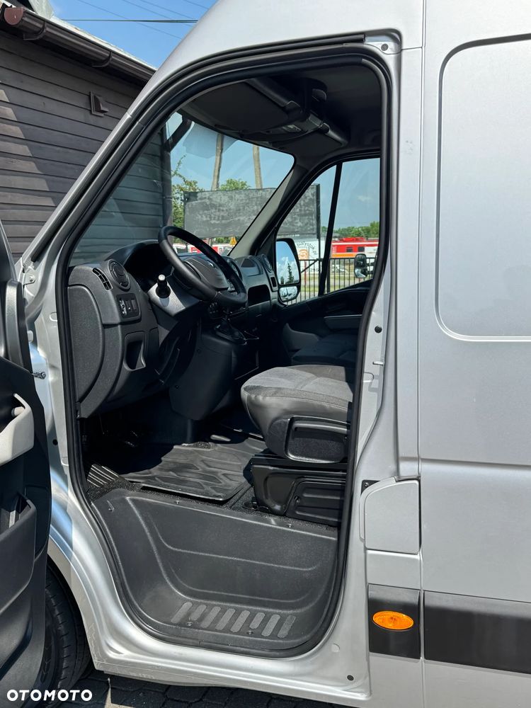 Renault Master - 10