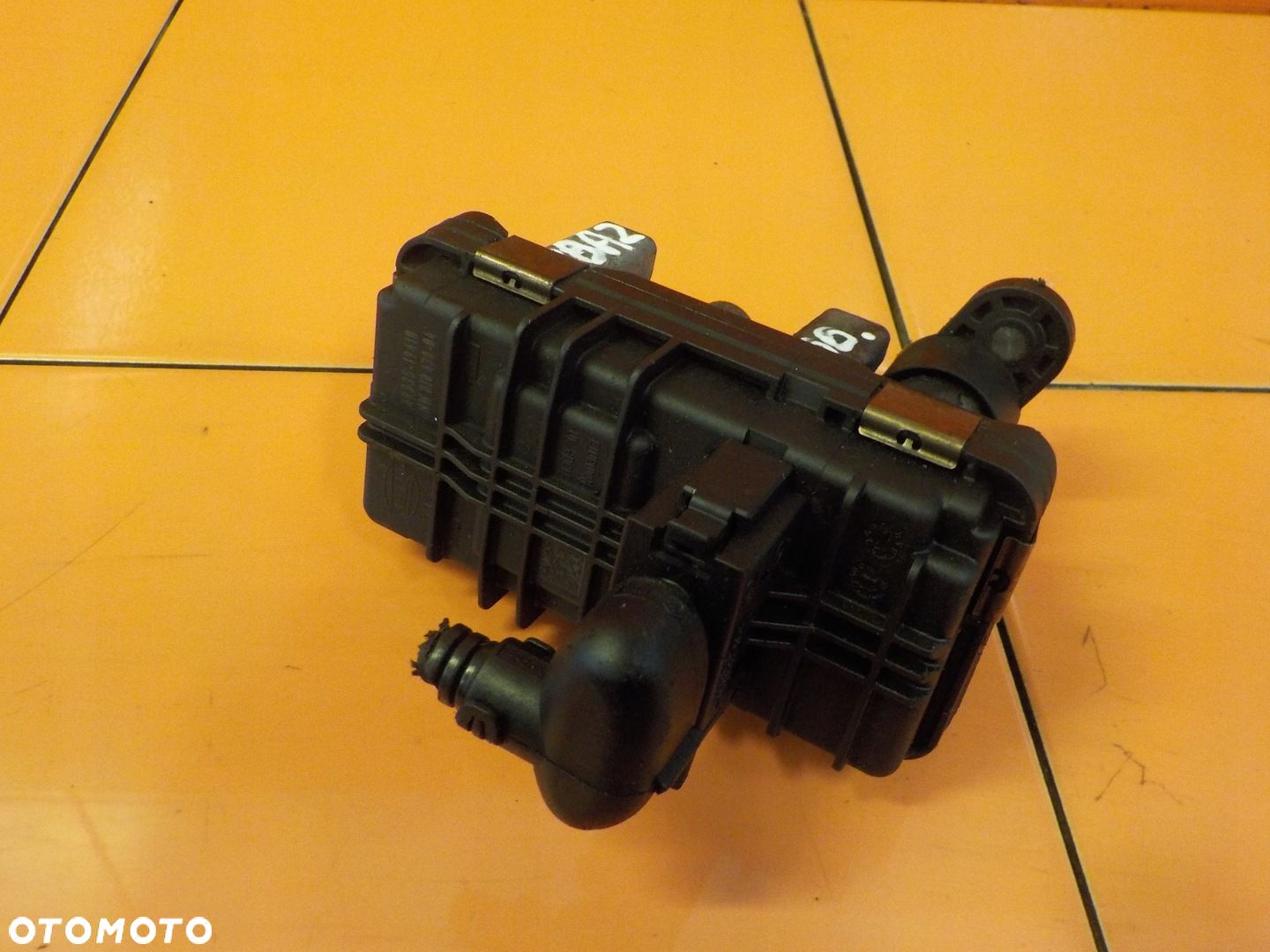 BMW 3 F30 F10 F20 E84 F25 2.0 D 13r 184KM N47 nastawnik turbiny 49335-19410 - 1