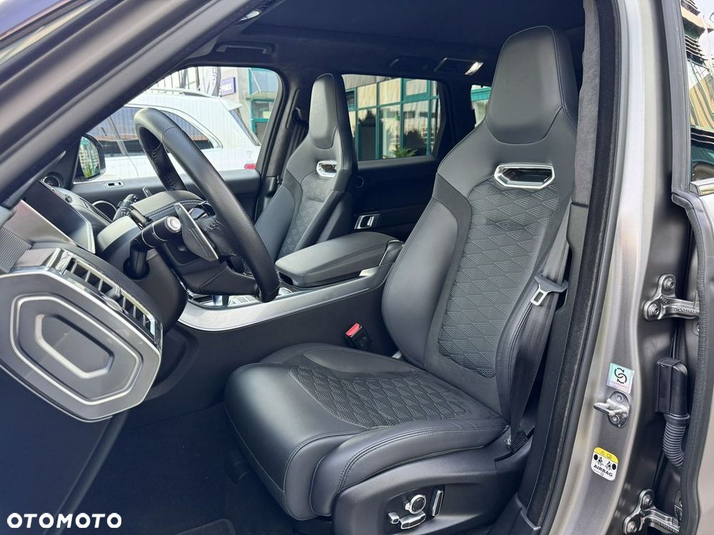 Land Rover Range Rover Sport - 18