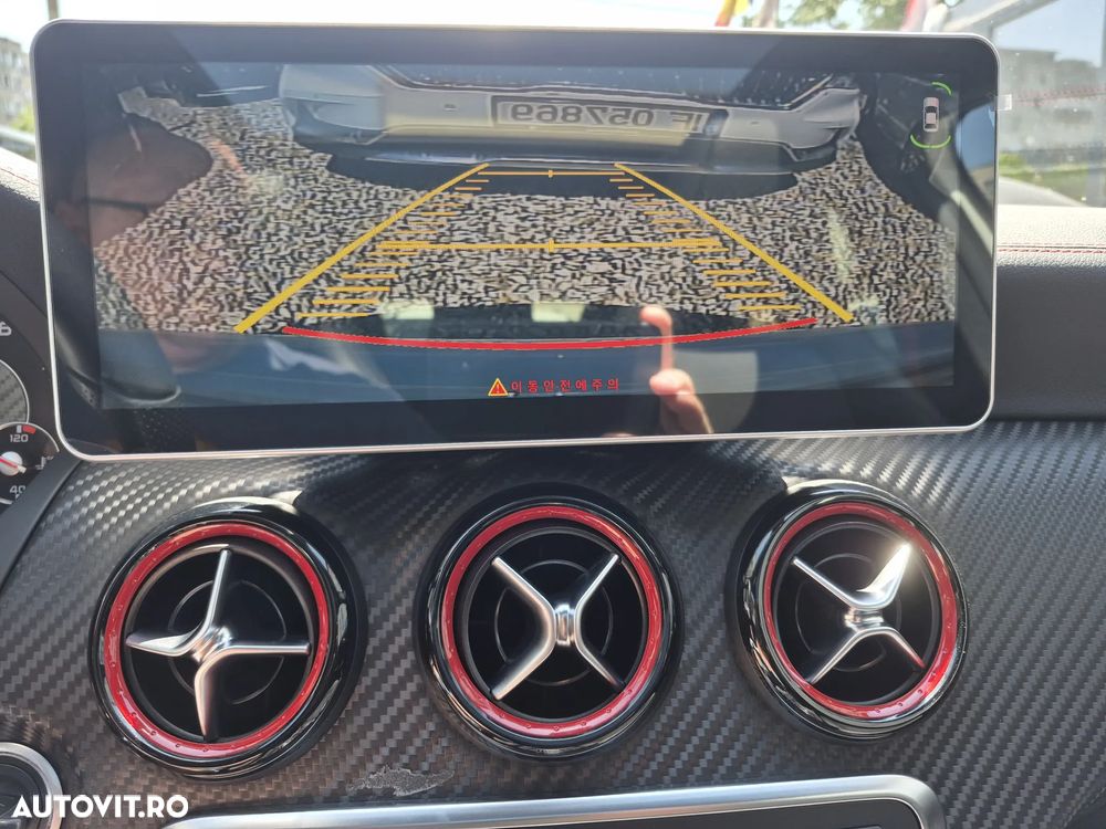 Mercedes-Benz A 45 AMG 4Matic AMG Speedshift 7G-DCT - 17