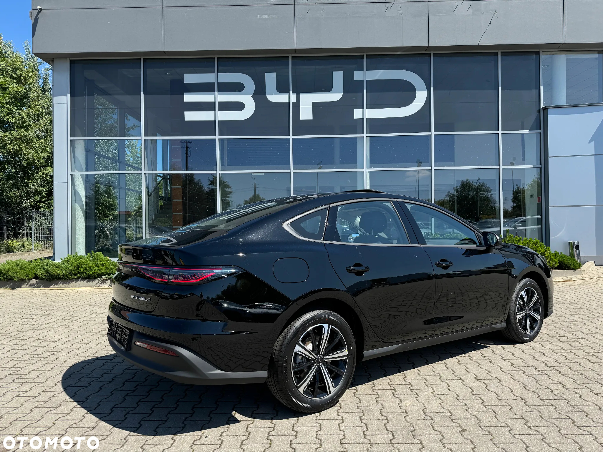 BYD Seal 5 - 6