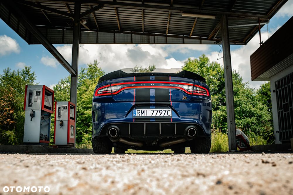 Dodge Charger 6.4 Scat Pack - 15