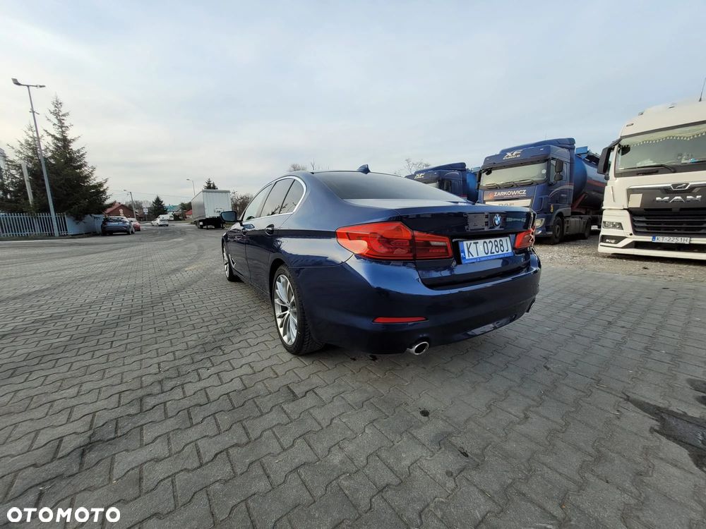 BMW Seria 5 - 32