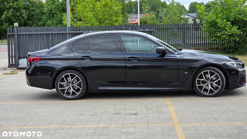 BMW Seria 5 520d xDrive MHEV M Sport sport - 5