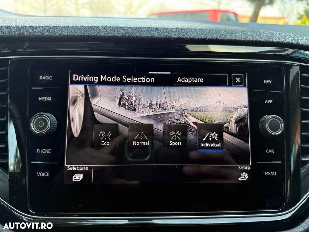 Volkswagen T-Roc 2.0 TDI SCR DSG R-Line - 36