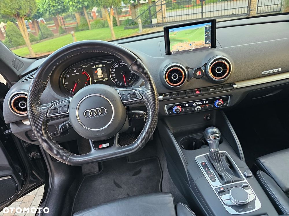 Audi A3 Sportback 2.0 TDI (clean diesel) quattro S tronic S line Sportpaket - 37