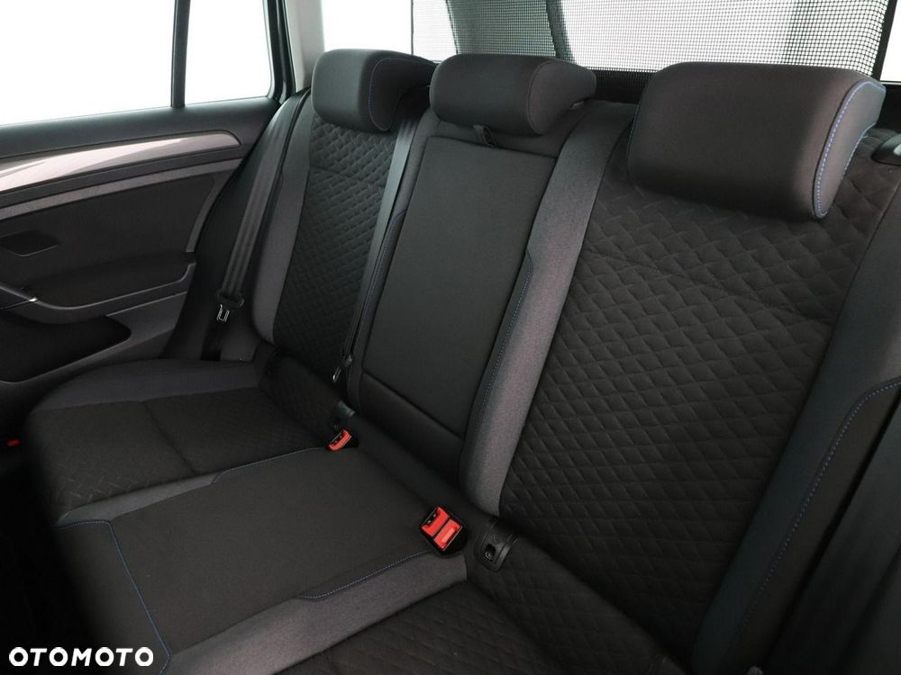 Volkswagen Golf 2.0 TDI SCR DSG Join - 18