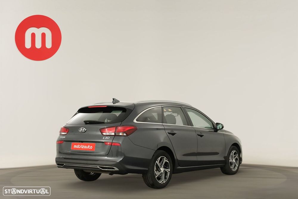 Hyundai i30 SW 1.0 T-GDi Style Plus DCT - 4