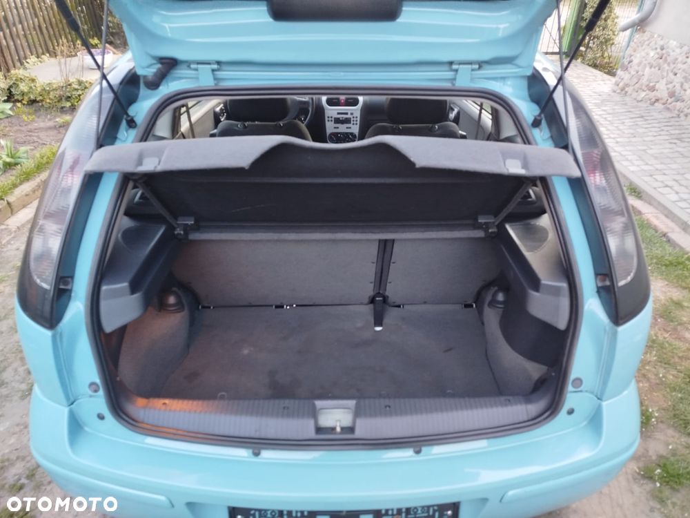 Opel Corsa 1.0 12V - 20